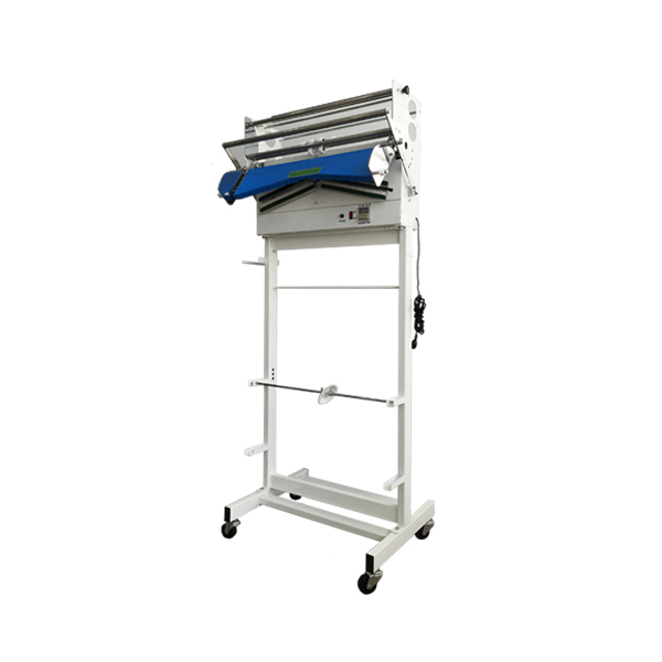 Cloth discount packing machine
